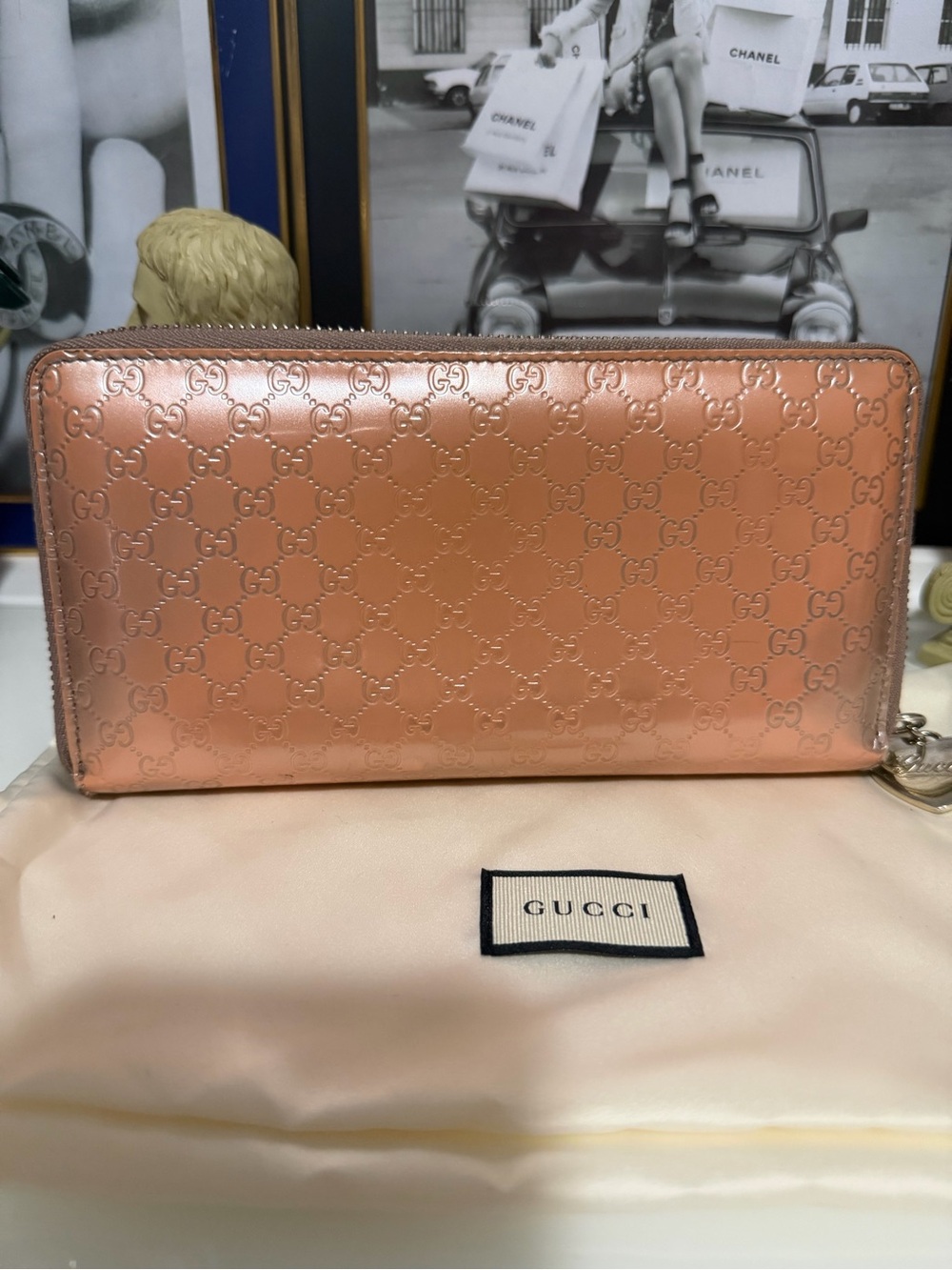 Authentic Gucci Metallic Rose Gold GG Embossed Zip Wallet with dust bag&COA.